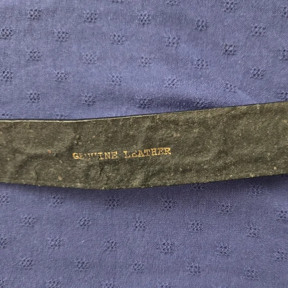 Gold Horse Belt Buckle - Picture 8 of 8